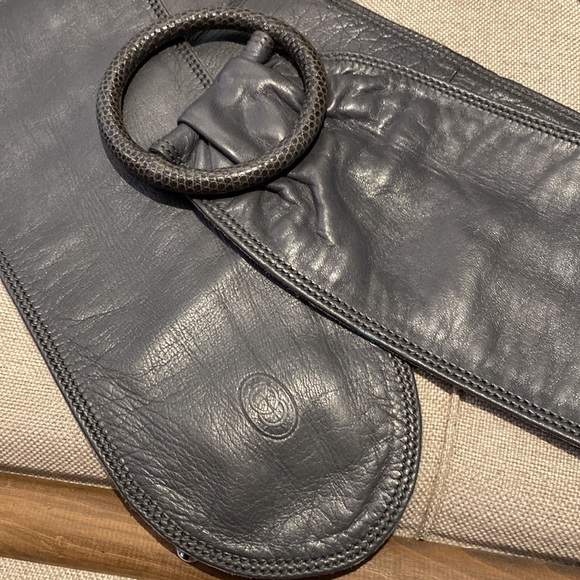 Auth GUCCI Soft Leather Belt - Picture 7 of 13